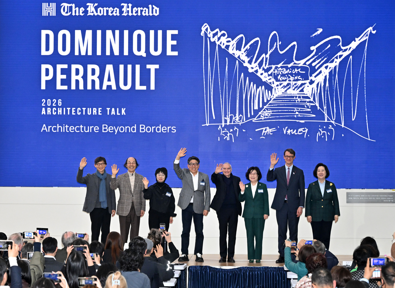 Herald Media Group CEO Choi Jin-young (fourth from left), French architect Dominique Perrault (fifth from left) and key participants pose for a photo at the 2026 Korea Herald Architecture Talk on Tuesday at Ewha Womans University in Seoul. From left are Lee Sang-hun, emeritus professor of architecture at Konkuk University, Seoul city architect Kang Byoung-keun, Deputy Minister for Culture and Arts Policy Jung Hyang-mi, Choi, Perrault, Ewha Womans University President Lee Hyang-sook, French Ambassador Philippe Bertoux and Kim Eun-mee, chairperson at Ewha Haktang. (Im Se-jun/The Korea Herald)