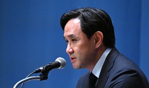 Bain exits Korea Zinc, Meritz steps in as new white knight