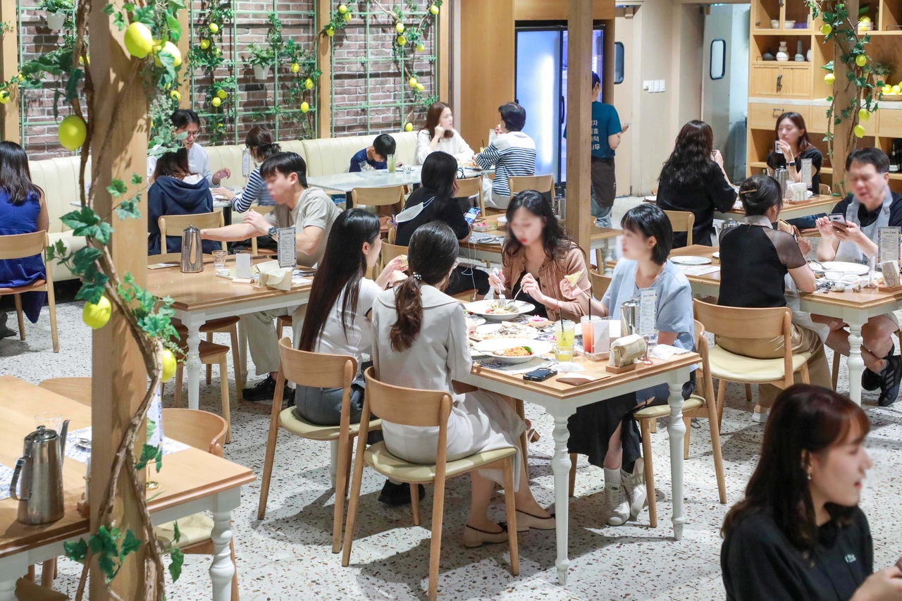 이탈리 판교점 매장 전경 [현대그린푸드 제공]