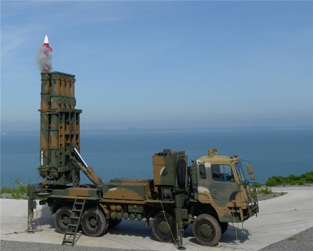 A photo of Cheongung-II (M-SAM II) medium-range surface-to-air interceptor system  (Courtesy of LIG Nex1)