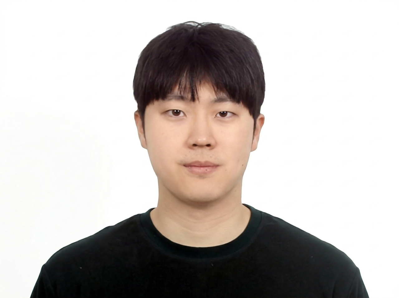 Han In-su, assistant professor of electrical engineering at KAIST and visiting researcher at Google Research, co-developed two of the three algorithms underpinning Google's TurboQuant. (KAIST)