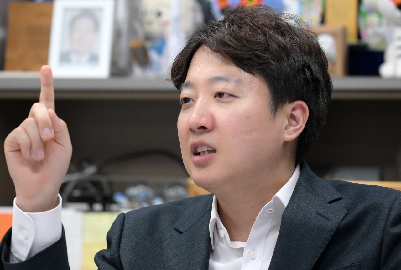 Reform Party chair Rep. Lee Jun-seok speaks in an interview with The Korea Herald at the National Assembly on Monday. (Lee Sang-sub/The Korea Herald)