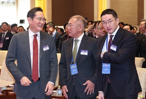 Samsung, SK, Hyundai Motor, LG chiefs to join Lee’s India, Vietnam trip