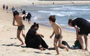 벚꽃 지자마자 한여름?…이번 주말 30도 육박 ‘무더위’