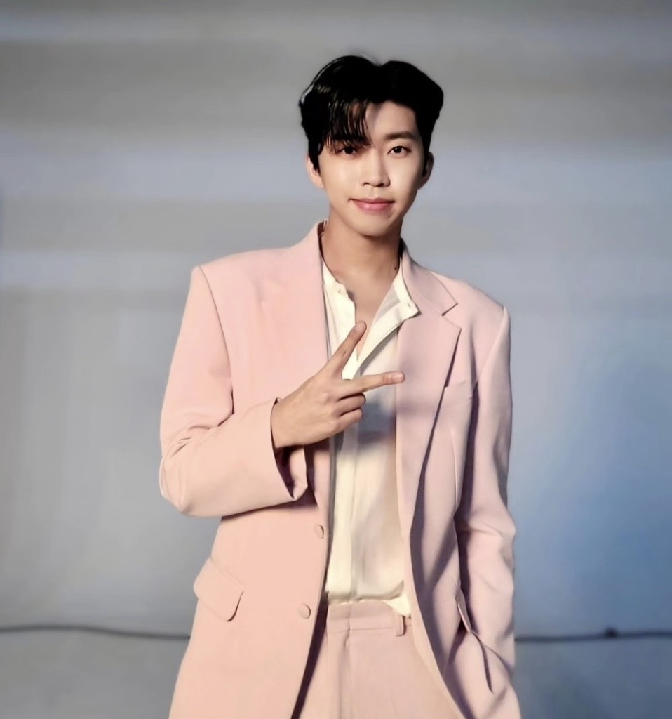 Trot singer Lim Young-woong (Lim's Instagram)