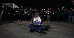 Nightlong clashes erupt in Jinju after worker killed in truck accident