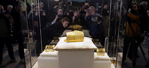 Priceless 2,500-year-old golden helmet returned to Romania