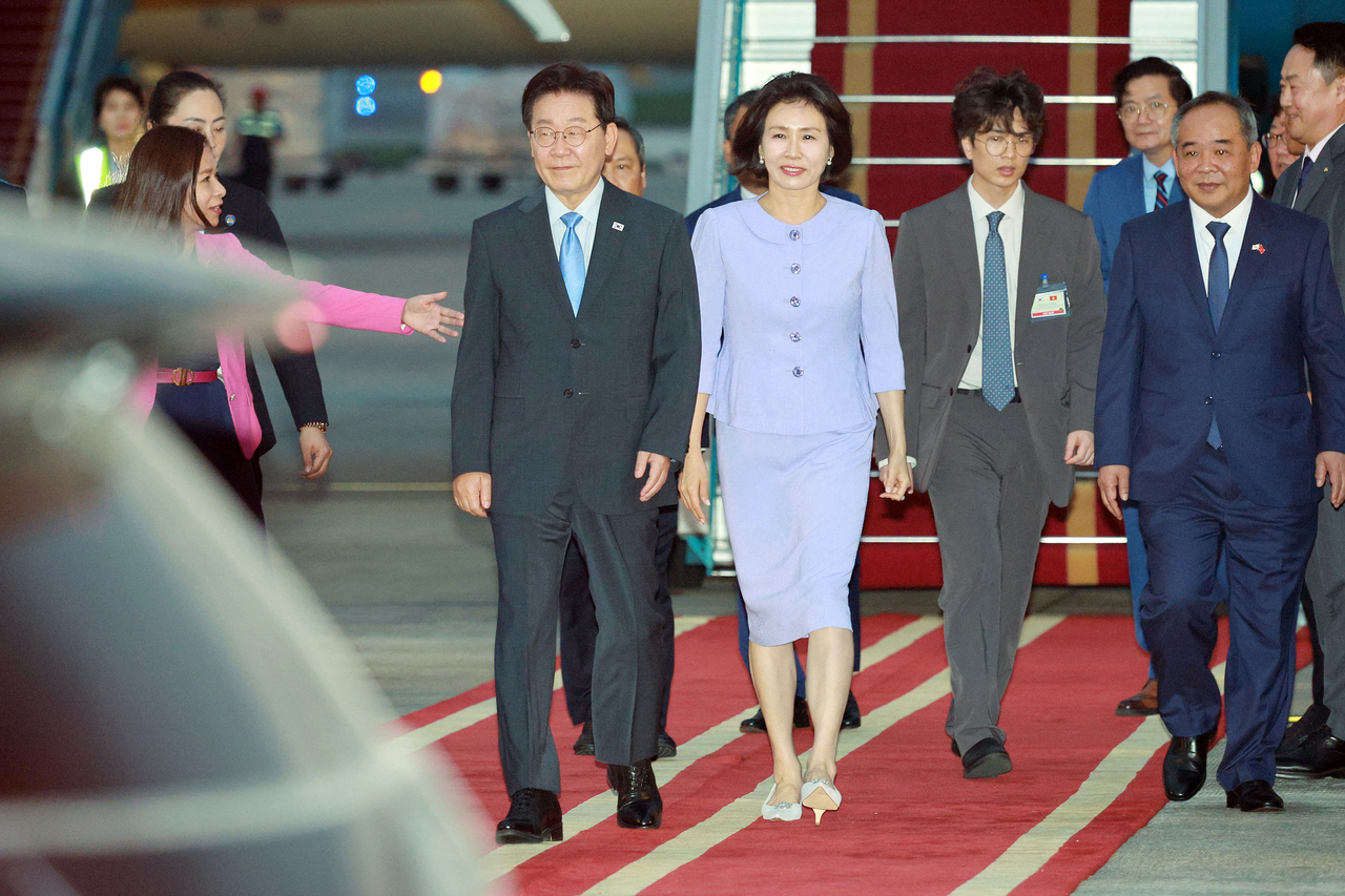 Lee's trip to Vietnam follows To Lam's state visit to South Korea in August 2025, highlighting growing momentum in bilateral ties.