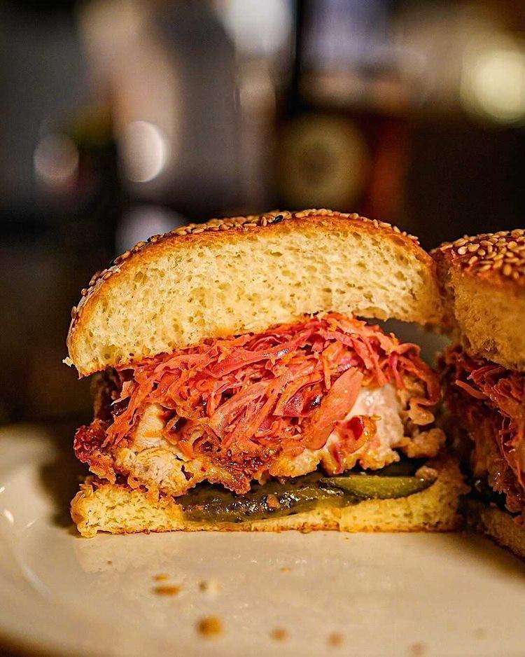 Le Freak's Nashville hot chicken burger (Le Freak)