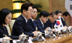 Lee seeks bigger role for Korea in Vietnam's growth drive