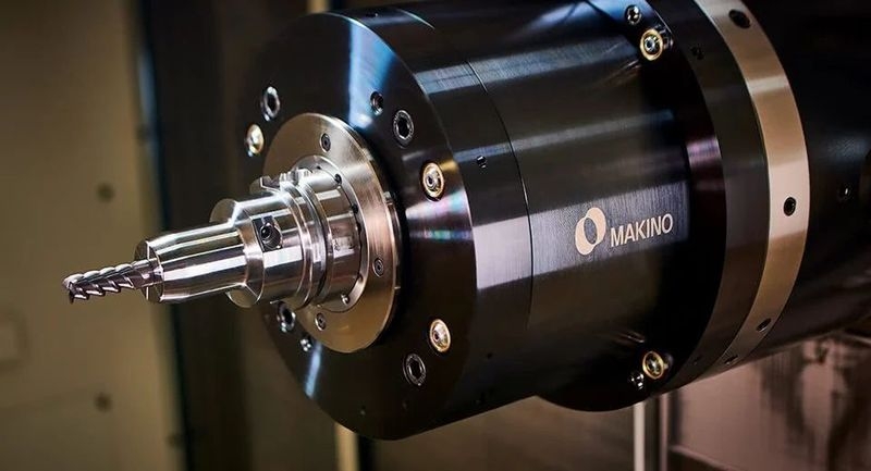 (Makino Milling Machine)