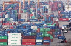 Chips power Korea’s Q1 growth to 1.7%, fastest in over 5 years
