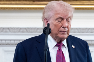 트럼프 방중 앞인데..."중국이 美AI기술 훔친 증거 확보했다" 백악관 ... - 뉴스 썸네일 이미지