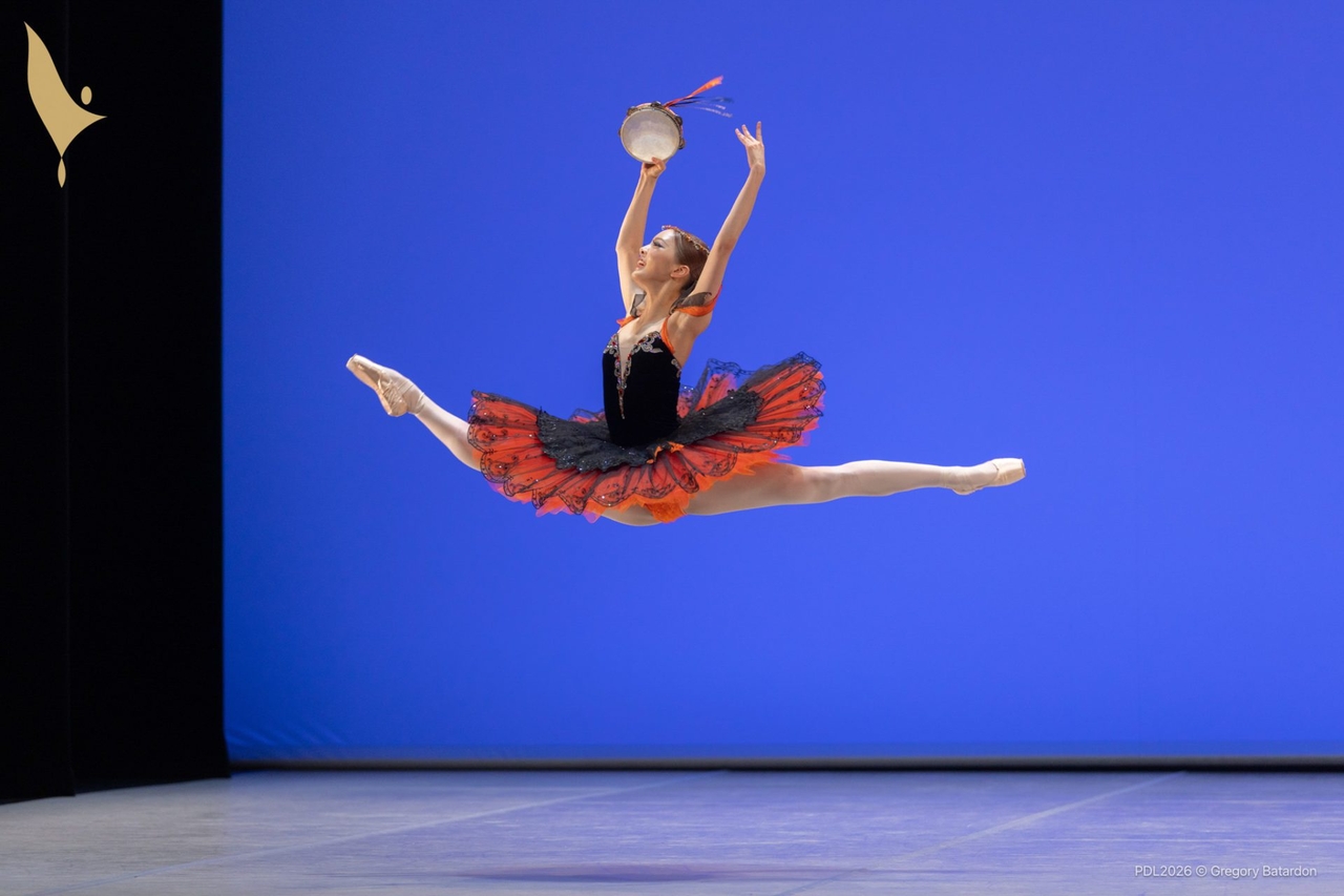 Yeom Da-yeon, winner of the audience favorite award and second scholarship, performs her classical variation during the final of the 54th Prix de Lausanne in Lausanne, Switzerland, in February. (Prix de Lausanne)