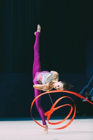 S. Korean sports agency signs teen rhythmic gymnast from Cyprus