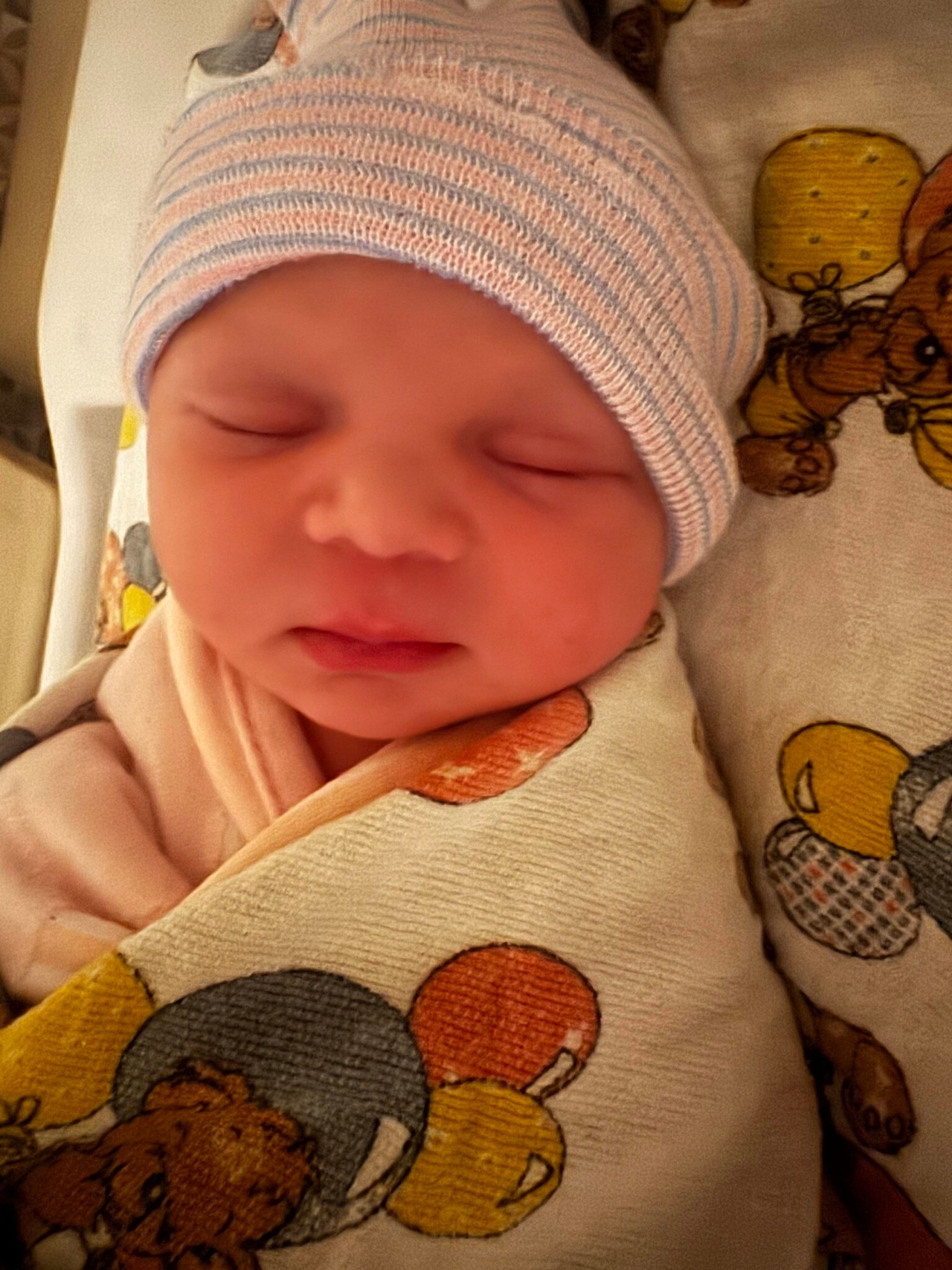 In this photo provided by Tina Fritz, Brielle Renee Blair is shown after being born Friday, on a Delta Air Lines flight just as it was landing in Portland, Oregon.  AP-Yonhap