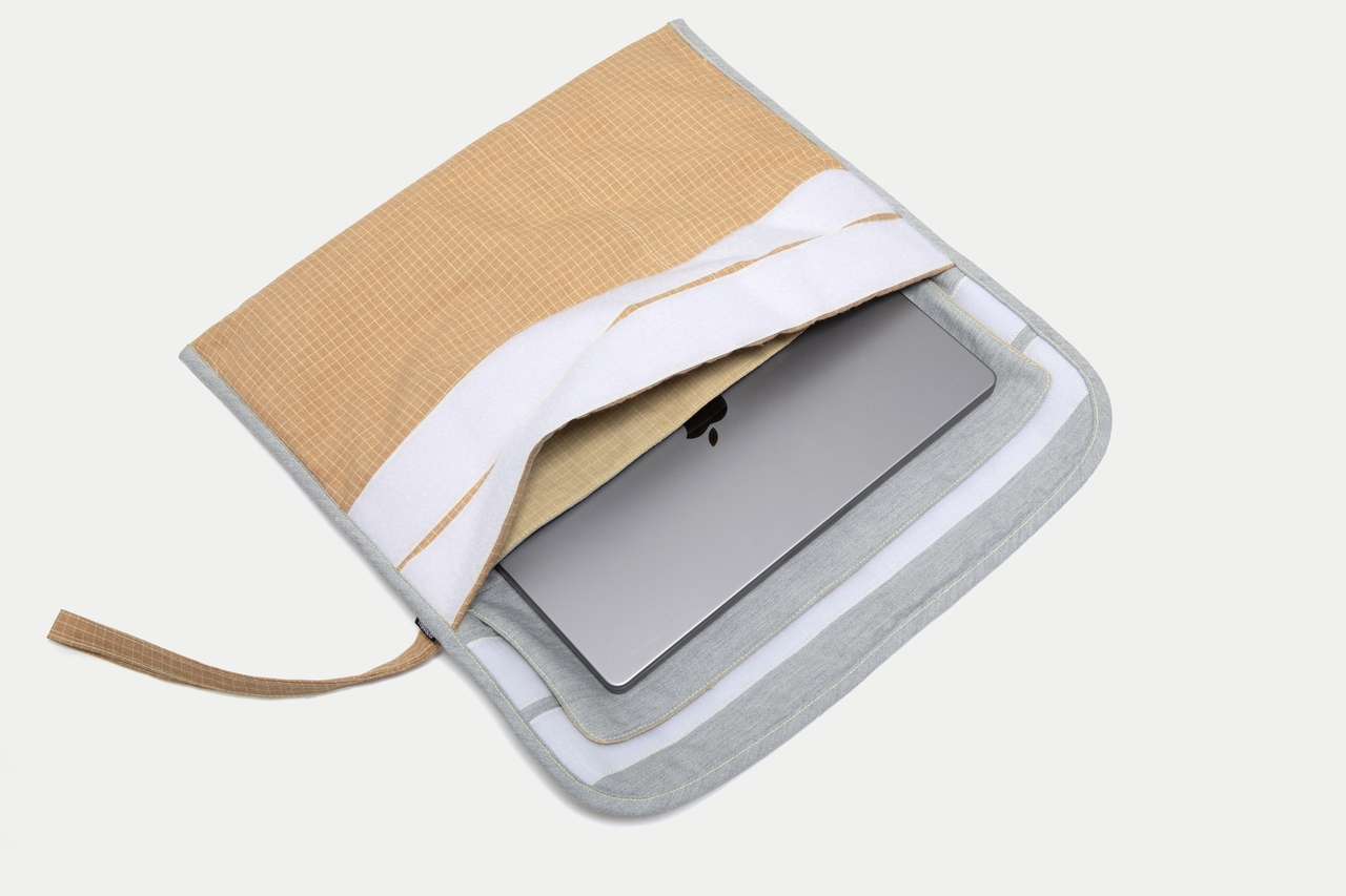 119REO's consumer fire containment bag uses recycled aramid fiber to hold the heat and pressure of a battery explosion inside the pouch. (119REO)