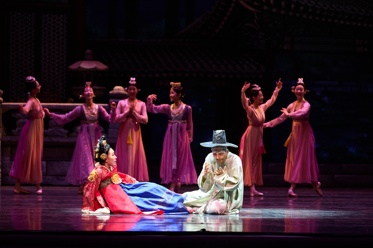 Universal Ballet's "Shim Chung" (Universal Ballet)