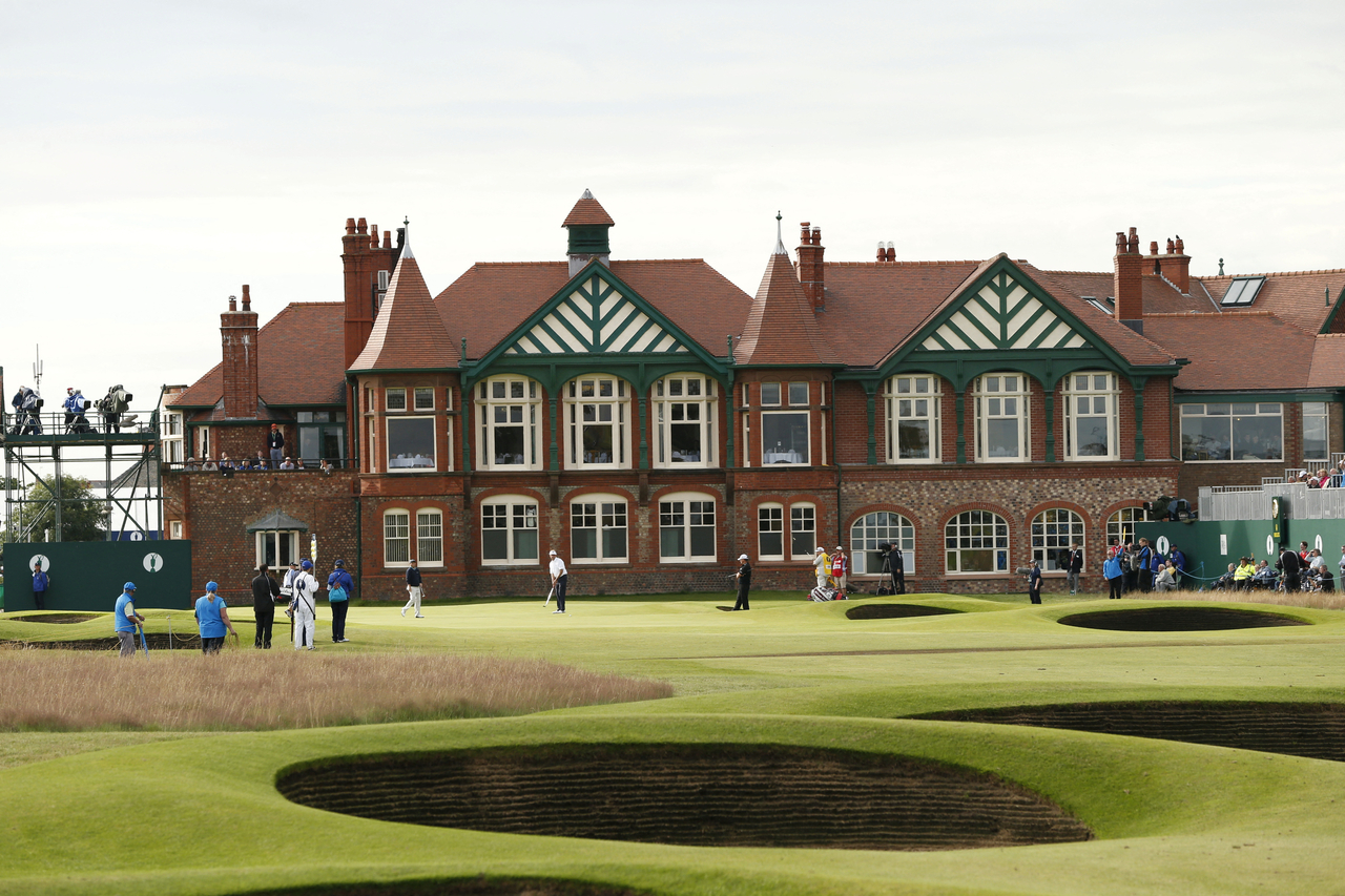 A general view of Royal Lytham & St. Annes, during the 141st The Open Championship in Lancashire, England, July 20, 2012.   (Reuters-Yonhap)