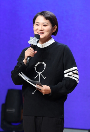 [뮤:초점]김희철 쉬고, 김신영 들어왔다‥‘아형’ 첫 여성 고정 멤버의 의미