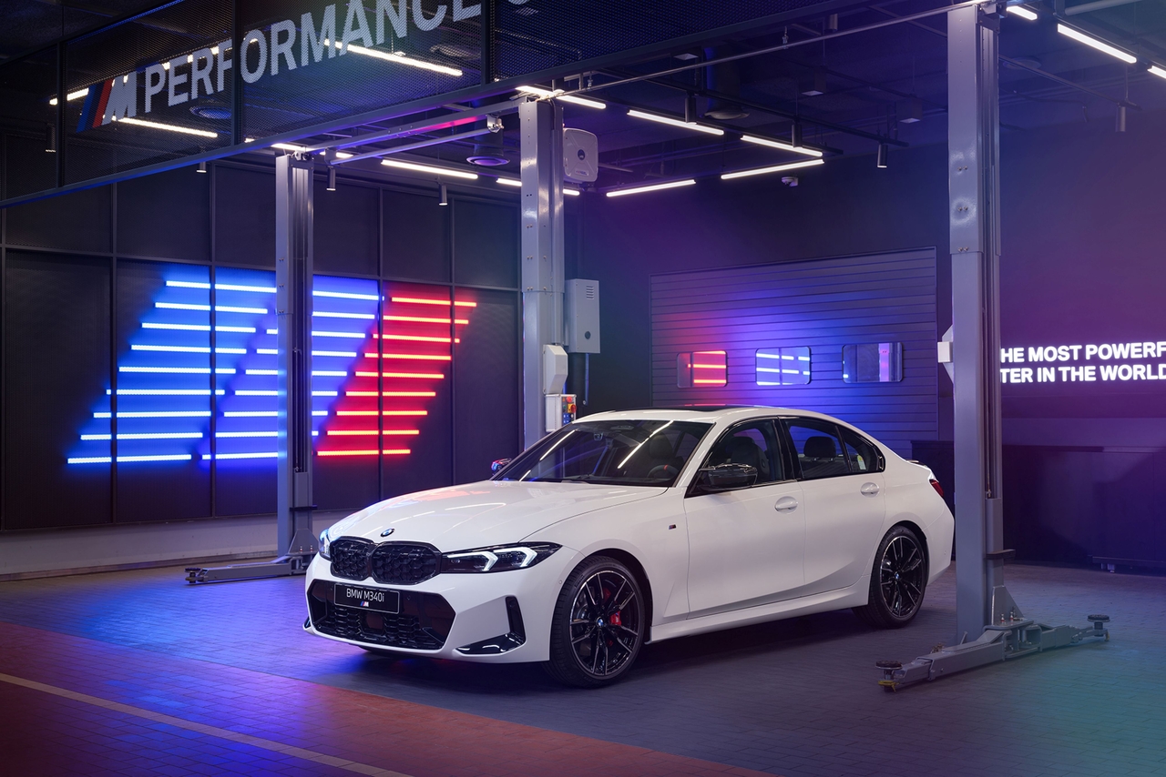 BMW M Performance Garage is a specialized service center for BMW M-model owners. (BMW Korea)