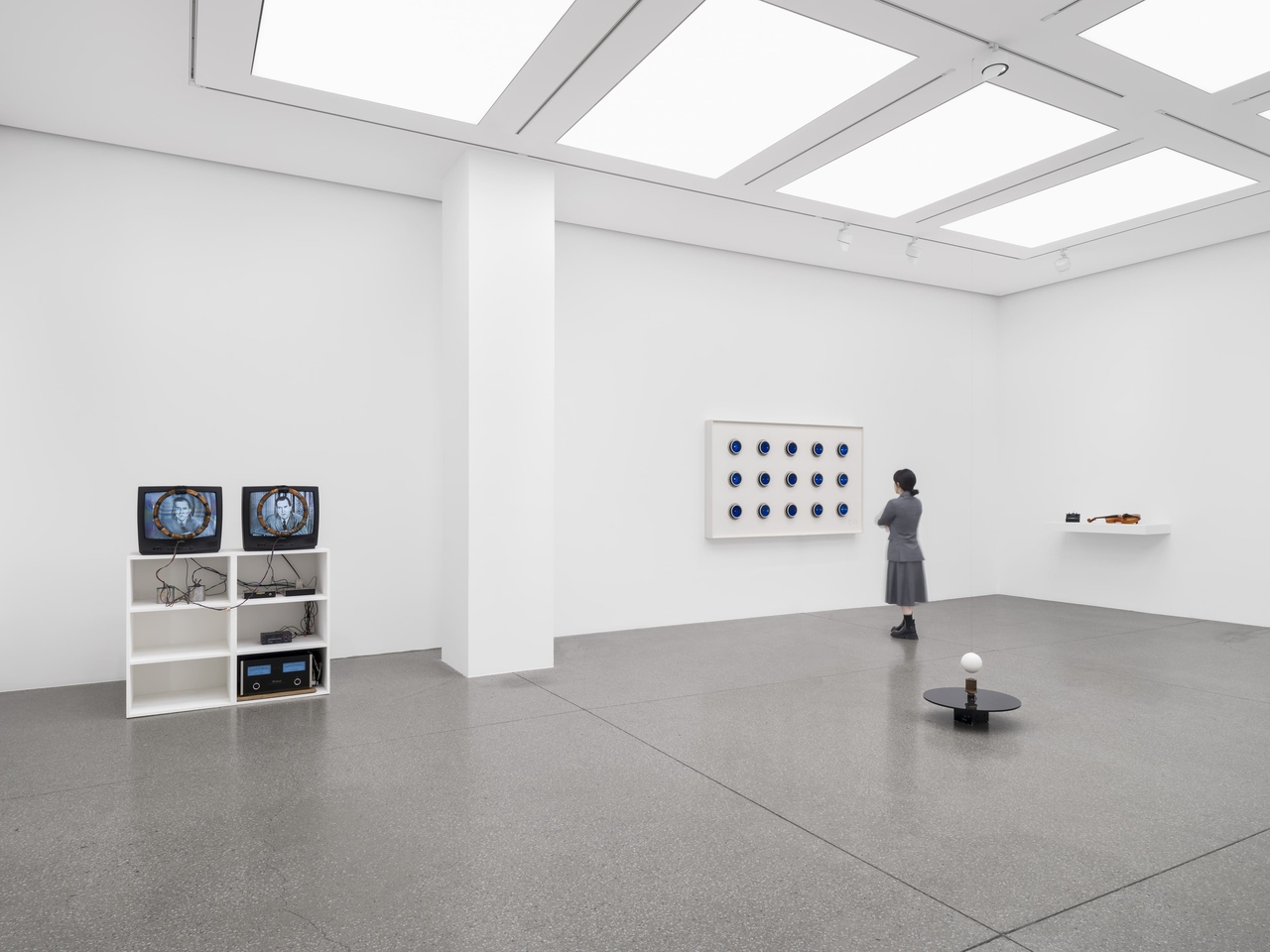 “Duett: Takis and Nam June Paik" at White Cube Seoul (White Cube Seoul)