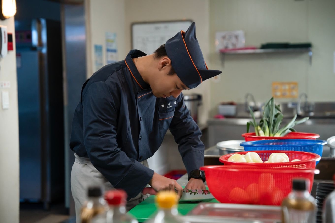 "The Legend of Kitchen Soldier," starring Park Ji-hoon (tvN)