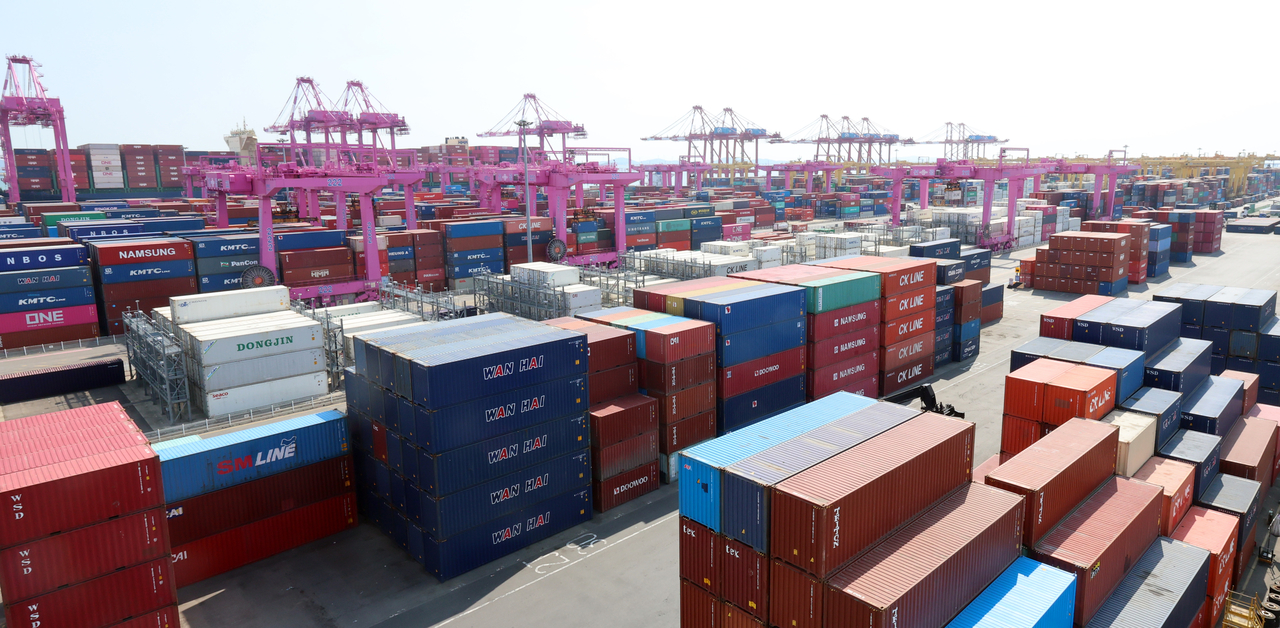 Containers are stacked at a port in Incheon on Wednesday. (Newsis)