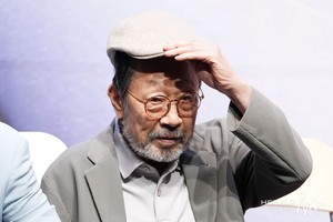 ‘90세’ 신구 “건강? 내 몸 마음대로 안돼..여러 노력 중”(‘베니스의 상인’)