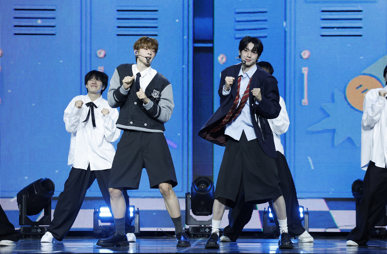 Flare U performs 