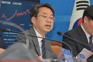 與 “‘장애인 비하 유튜버 출연’ 박형준, 국민적 공분 커지고 있다”