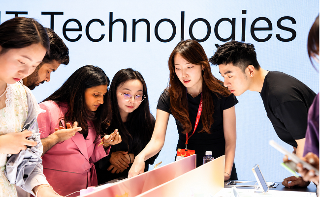 Cosmax operated a booth at the 2026 China Beauty Expo held at the Shanghai New International Expo Center in Shanghai from May 12-14. (Cosmax)