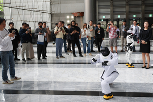 S. Korea to invest over W50b until 2030 to develop homegrown AI humanoids - The Korea Herald