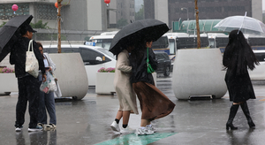 Rain expected nationwide through Thursday with heavy rain advisories in some regions