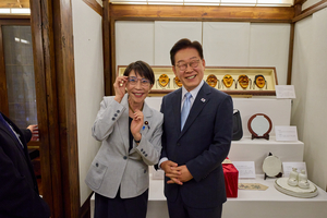Japan PM Takaichi heads home after 2-day visit to Andong, summit with Lee