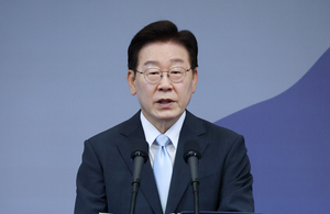 李대통령 “‘탁 치니 억 하고 말라?’ 사람 탈 쓰고 이럴 수가”…무신사 비판
