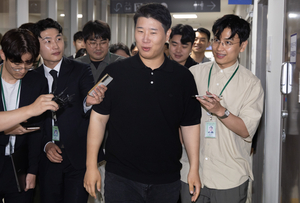 노조 “사측이 조정안 거부”…회사 “수용시 기본원칙 흔들려” [삼성전자 노사협상 결렬]
