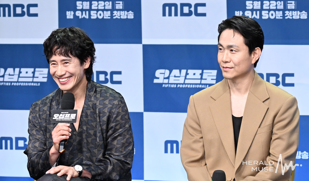 신하균, 오정세/사진=윤병찬 기자