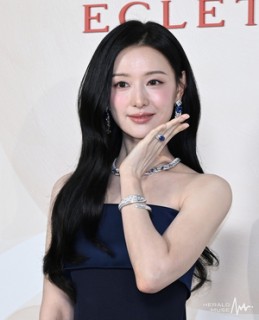 “요즘 부자들은 네일관리 안해”…맨손톱이 ‘부의 상징’이라는데