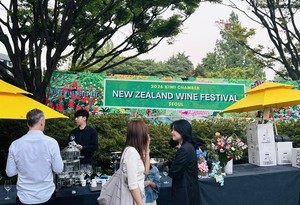 New Zealand showcases wines in Seoul
