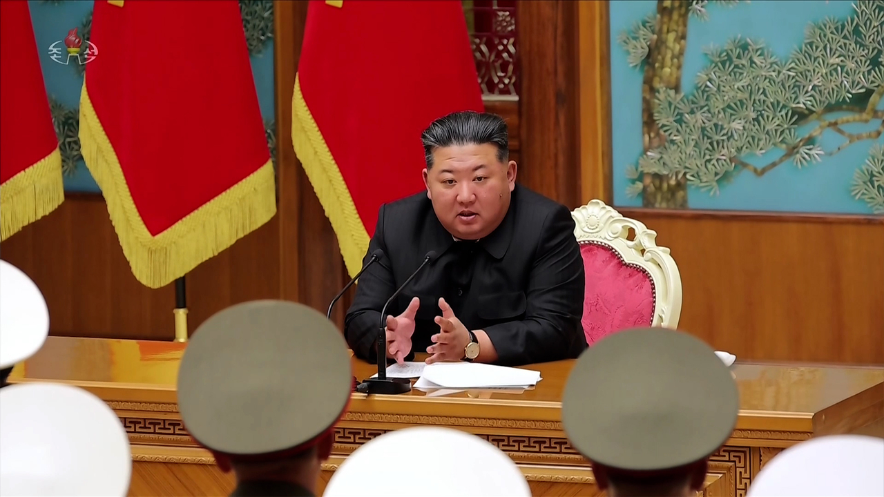 North Korean leader Kim Jong-un convened a meeting of division- and brigade-level commanders of the entire military on May 17 and unveiled a plan to restructure military organization in order to strengthen frontline units defending the southern border, Korean Central Television reported on May 18. (Yonhap-KCTV)