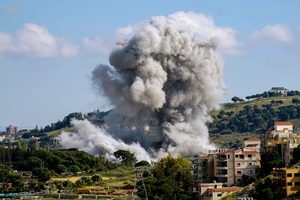 Israel steps up Lebanon strikes as Netanyahu escalates offensive