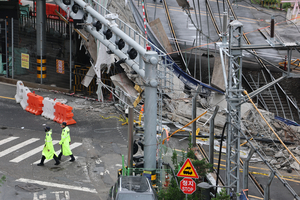 Prosecutors to investigate deadly Seoul overpass collapse