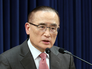 Lee’s top security aide heads to Kazakhstan to discuss energy ties