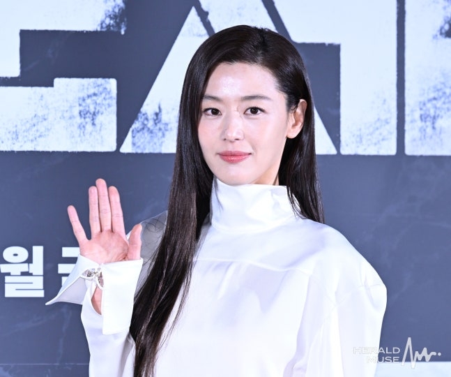 배우 전지현/사진=윤병찬 기자