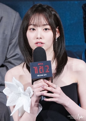 강미나 “왜 이리 피곤하게 사나”…‘아이오아이 불화설’ 일축