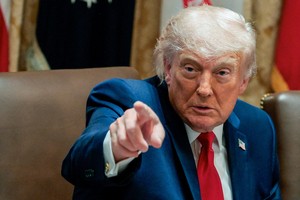 Trump says Iran, Oman will not control Strait of Hormuz, deal remains elusive