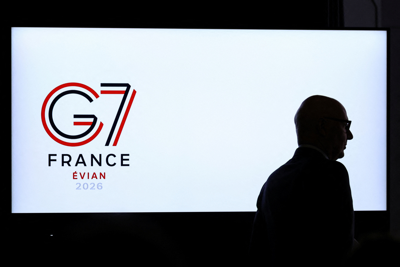 French Finance Minister Roland Lescure arrives before a G7 Finance Track press conference, during a meeting of G7 finance ministers and central bankers in Paris on May 19, 2026, in this file photo provided by Reuters. (PHOTO NOT FOR SALE) (Yonhap)