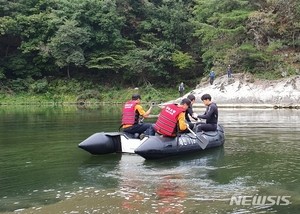 다슬기 잡다가 사망? 6월에 조심하세요 [식탐]