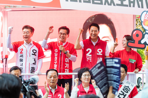 이기재, 오세훈 손잡고 "목동선 책임지고 완성하겠다" - 뉴스 썸네일 이미지